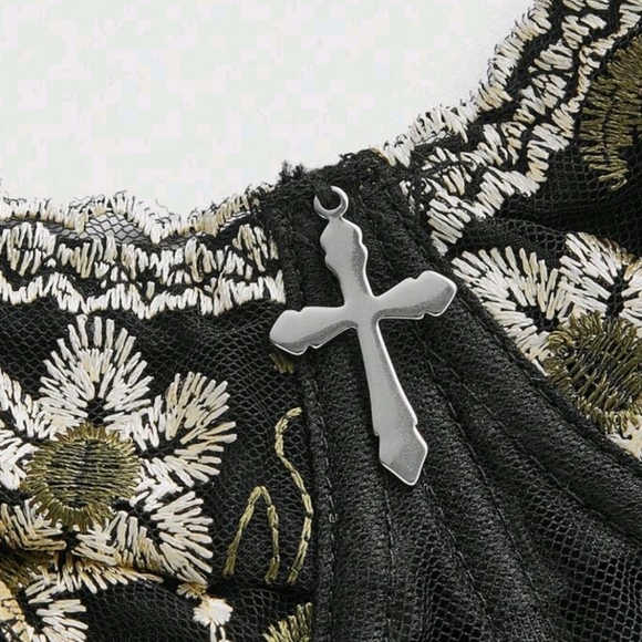 Elegant Black and Gold Embroidered Bustier - Picture 4 of 5